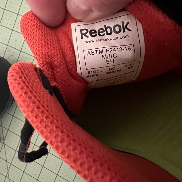 Reebok memory tech massage black athletic shoes 8 M - Picture 11 of 12